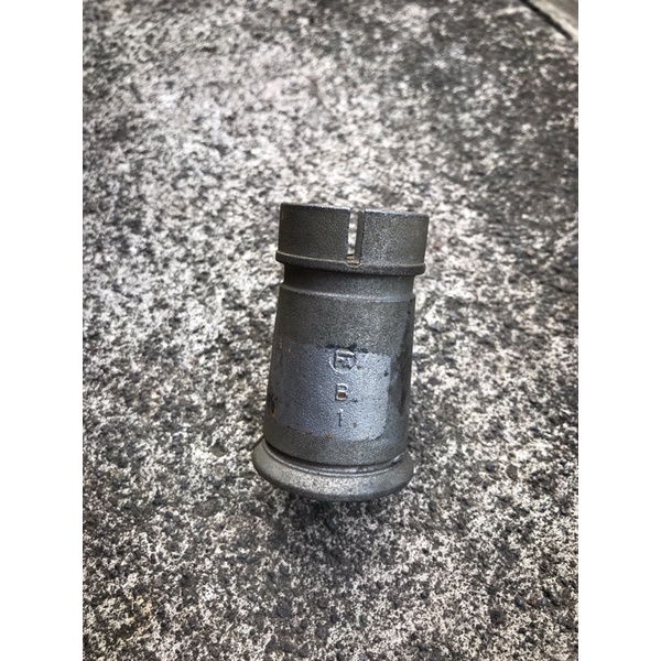 bentengan karbu vespa pts