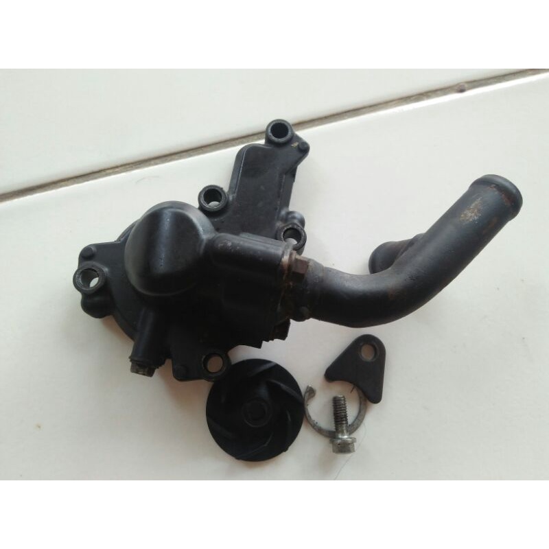 saluran radiator pulsar 200ns/ktm duke