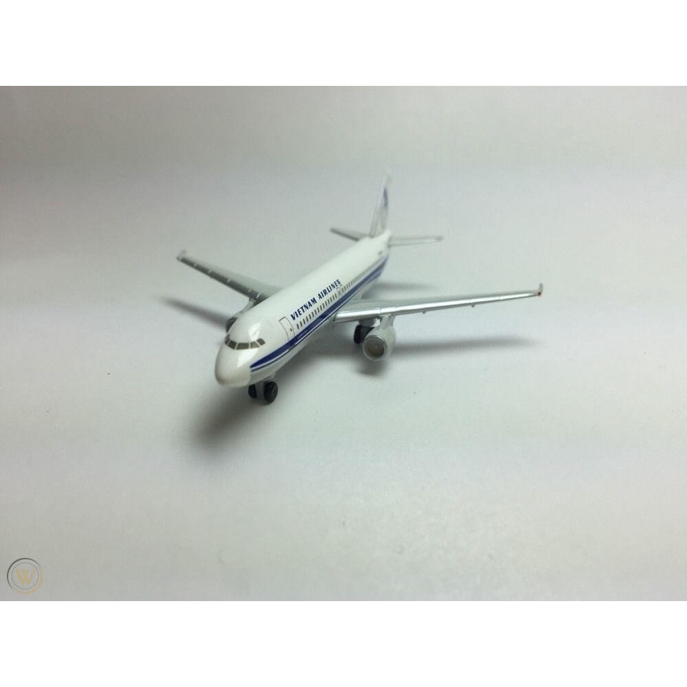 Herpa Wings 501729 1:500 AIRBUS A320-200 VIETNAM AIRLINES