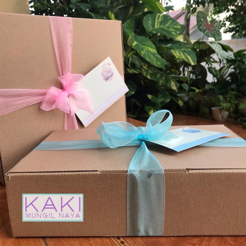 

Bungkus BOX Kado Bayi - Baby Hamper Girl Boy - Bungkus Kado Kardus - Kotak Kado