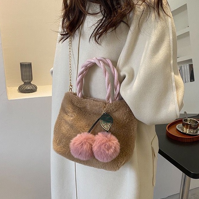 [littlecrab] Tas Wanita Cherry Bulu Lembut Halus Tas Unik Model Persegi Cute Fluffy Bag Free Gantungan Ceri Sling Bag Berkualitas Cute Multifungsi Korean Style