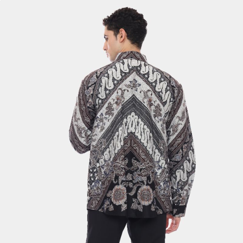 Batik Pria Kemeja Panjang Slim Baladewa  - Naira Batik