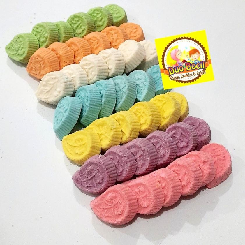 

CodeXx4X8--Kue Satu Asam Manis Warna 250 Gram - Duo Bocil Snack