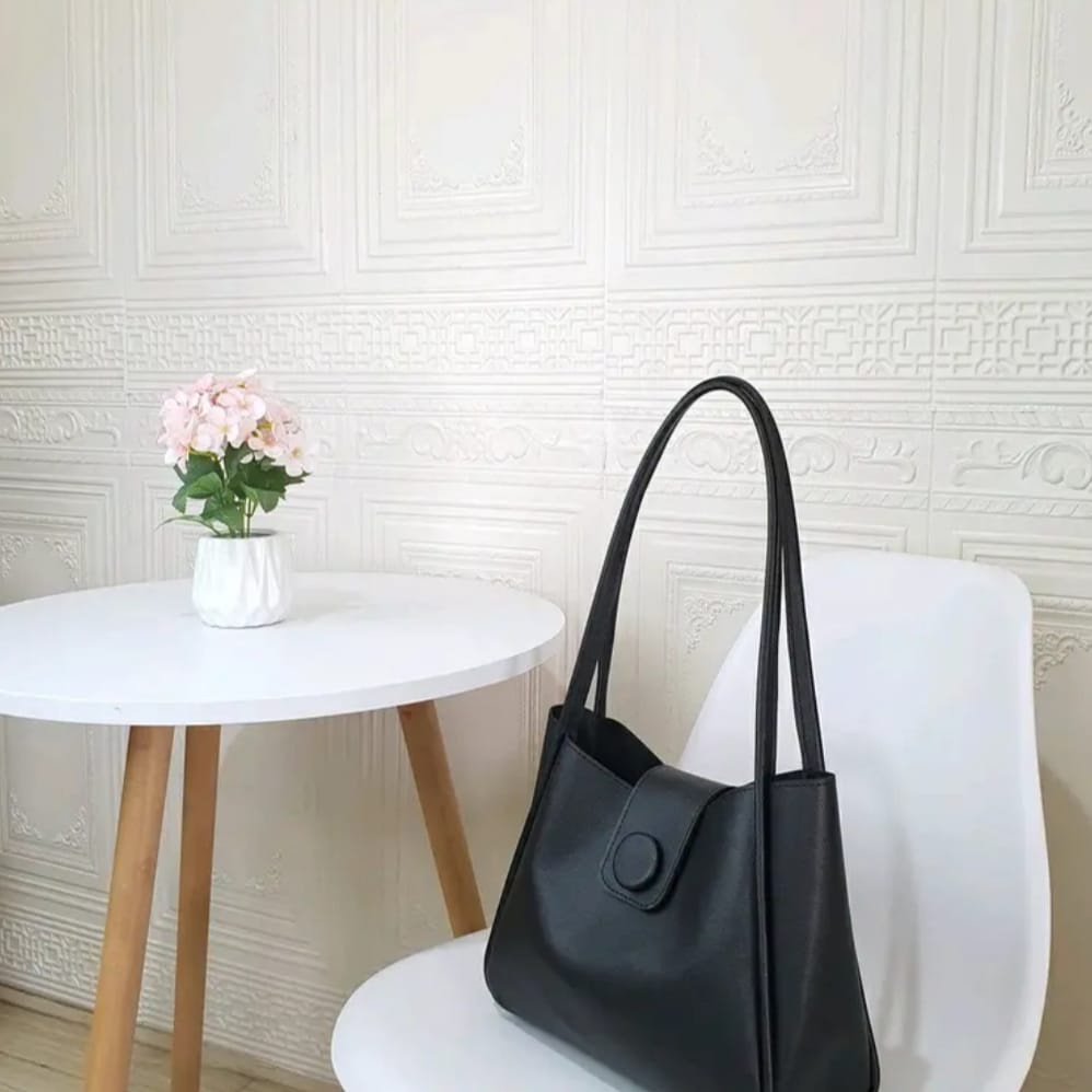 Tote bag terbaru  / tas wanita terkini tas kuliah gempita giana  (PLUS SYAL/ TWILLY)