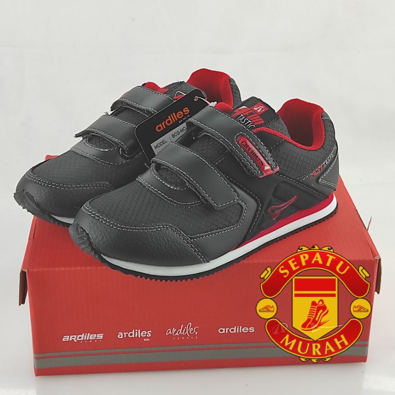 Sepatu Ardiles Anak Lelaki Mojari Hitam Merah K (31-34) VELCRO