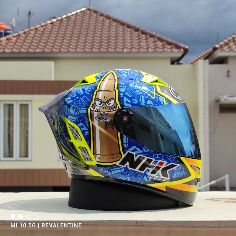 NHK GP PRO Karel Abraham | Yellow Blue | Helm full face Special Edition Motif Bomb Edisi Moto GP Ori