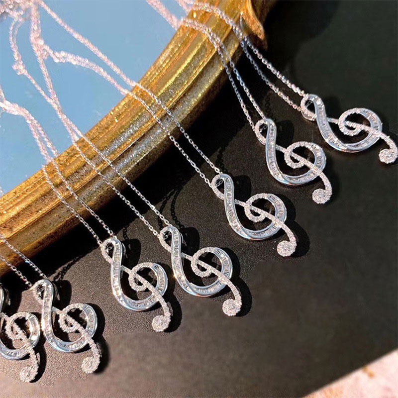 Kalung Rantai Liontin Simbol Musik Bahan Stainless Steel Untuk Wanita