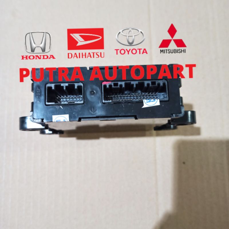 ecu / modul key less Mitsubishi xpander cross 8637C156 original