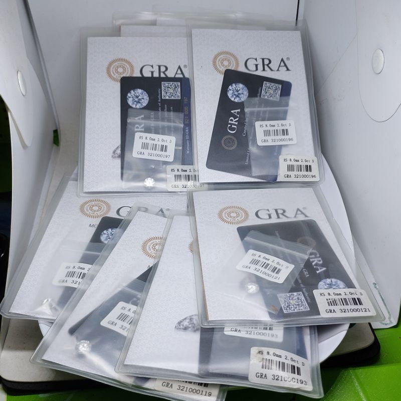 Batu permata white moissonite simulan diamond sintetic 2ct memo GRA / variasi tabur 48pcs