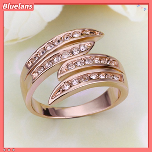 Cincin Berlian Imitasi Warna Rose Gold Untuk Wanita