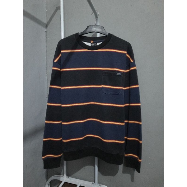 Crewneck Who Au Salur Stripe Pocket