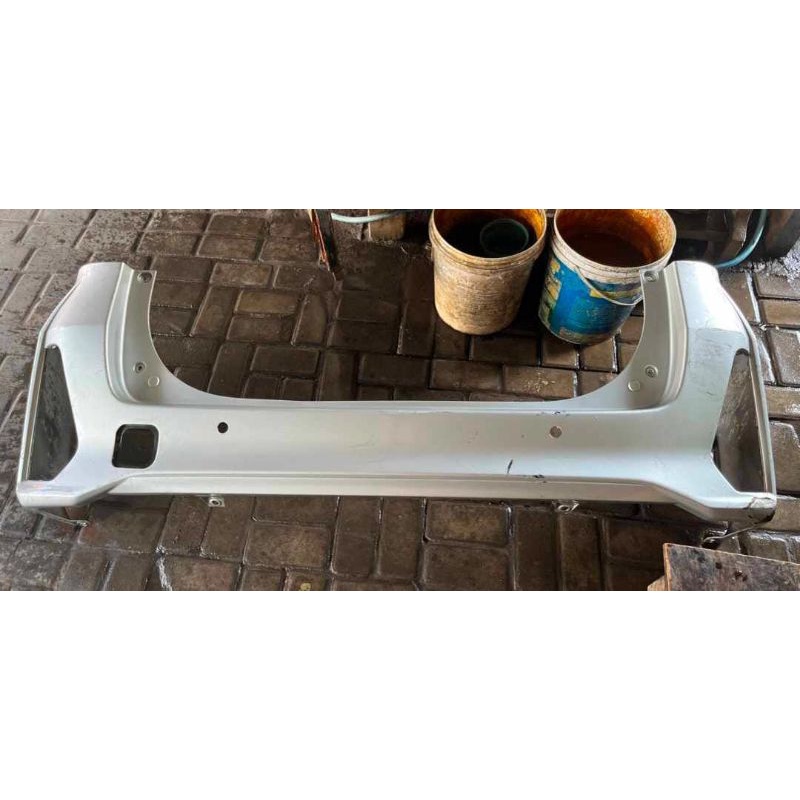 bumper bemper belakang avanza Veloz 2020