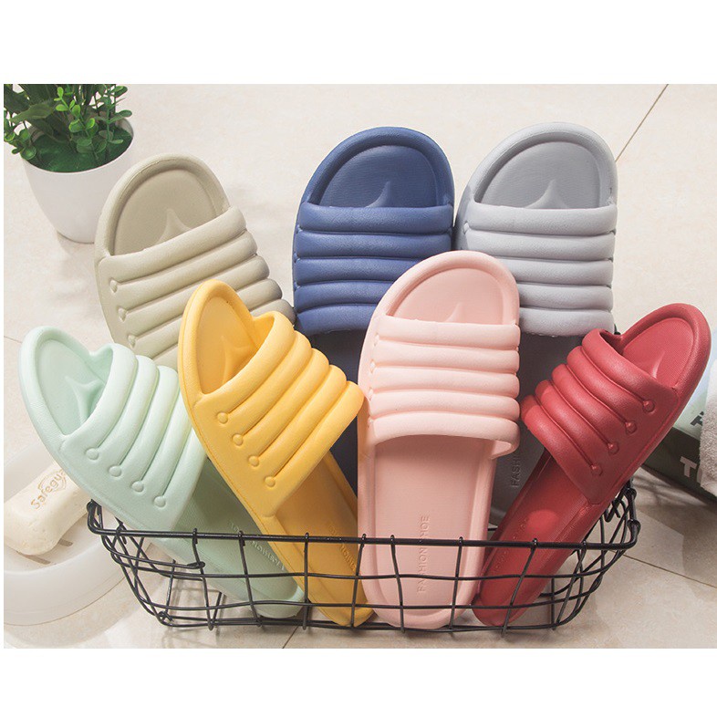 Tmall88 Sandal Wanita / Pria Slip On Rumah Cantik Simple Karet Import Premium Quality