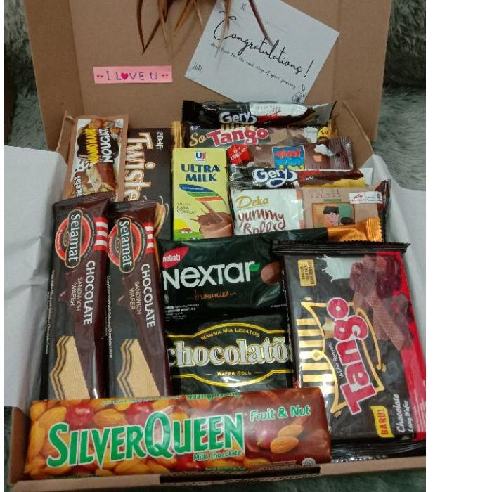 

8.8 Promo Brand Hampers Snack Box Ulang Tahun / wisuda / anniversary/ PAKET COKLAT