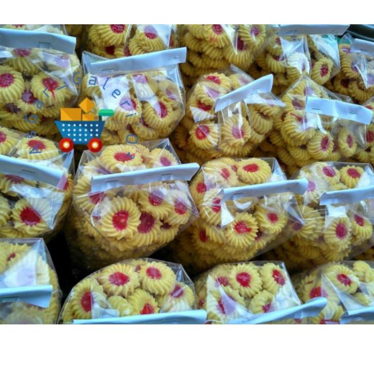 

Harga Promo--premium kue bunga 520gr / kue semprit bunga matahari