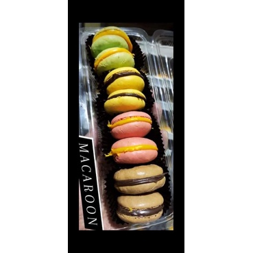 

Macaroon