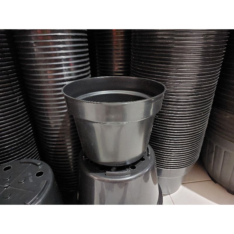 Pot Tanaman/Pot Tanaman Hitam/Pot Tanaman Plastik 20