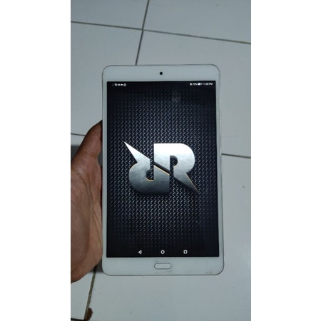 Tablet Huawei dtab d-02k