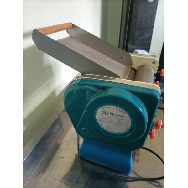 Noodle Maker