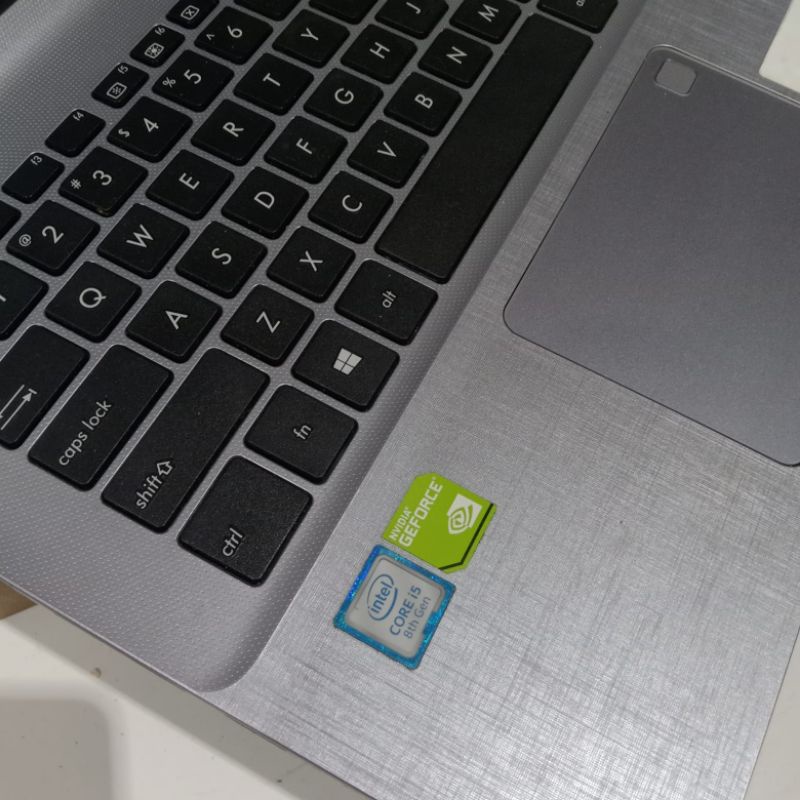 Laptop Asus VivoBook A407UF Cor i5-8250U Ram 8Gb/Ram 4Gb/SSD 256Gb+SSD 1TB  NVDIA GEFORCE MX130 2GB