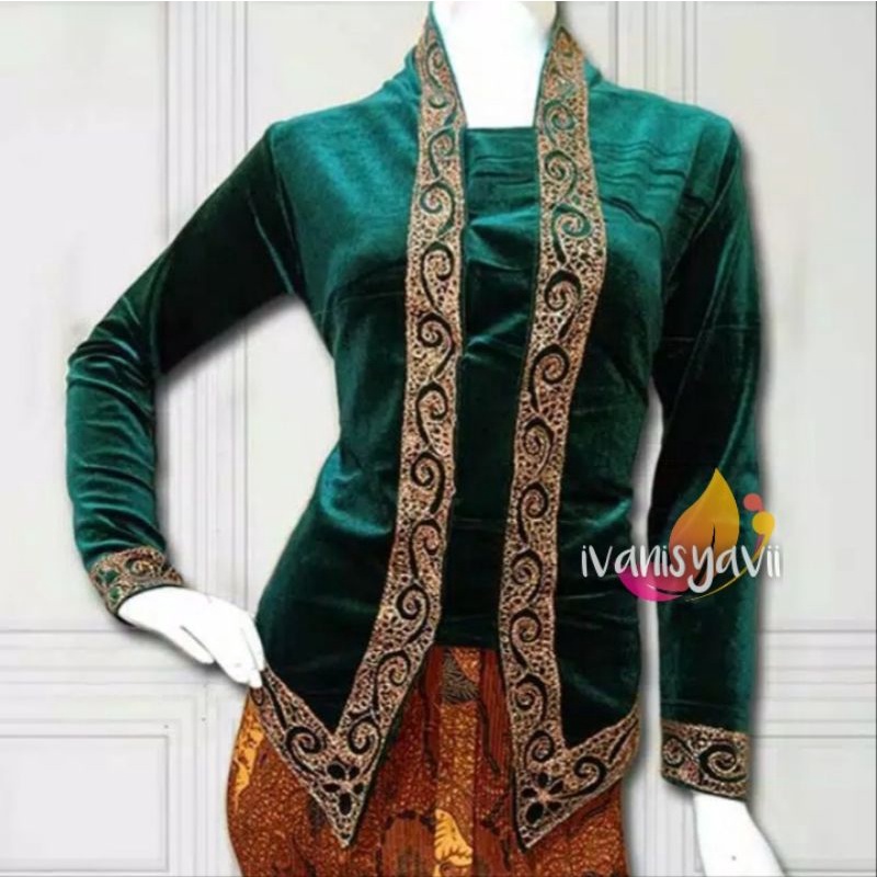 Kebaya Kutubaru Bordir Cantik / Bahan Bludru - Warna Hijau BotoL