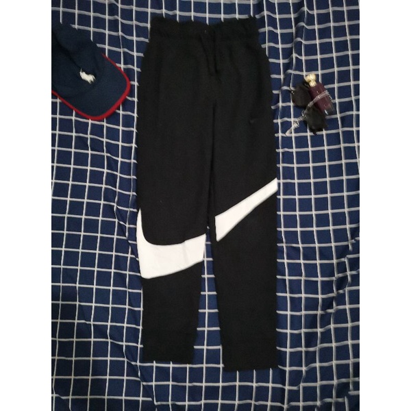 Jogger Nike big swoosh