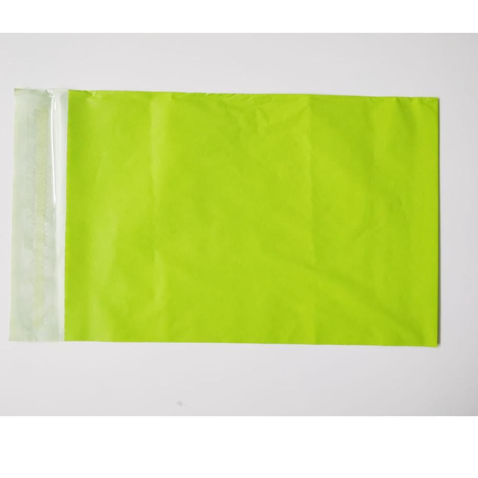 

Pasti Irit POLYMAILER ±100PCS 25x40CM GREEN SEMI GLOSSY PLASTIK POLYMAILER HIJAU