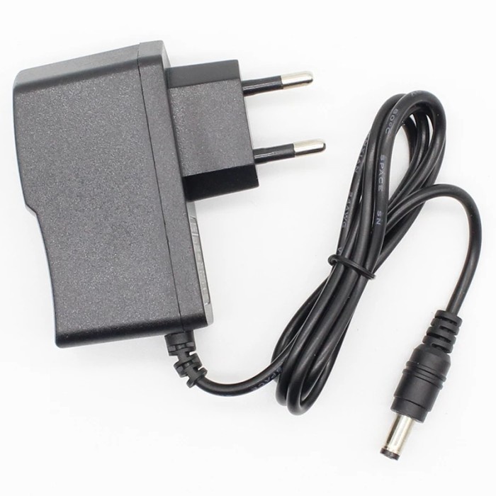 Adaptor 16.8V 0.8A Power Supply Battery Charger Baterai Lithium 4S