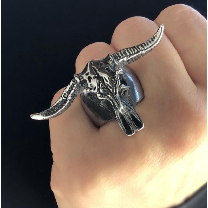 Cincin Lapis Silver Desain Kepala Banteng Gaya Vintage Nordic Rock Untuk Pria