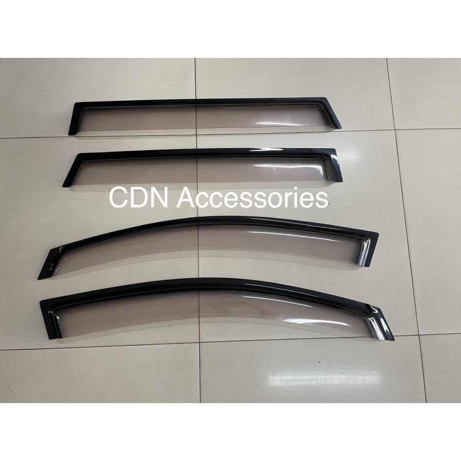 Talang Air Innova Lama/Talang Air Innova 2004-2015/Door Visor Innova