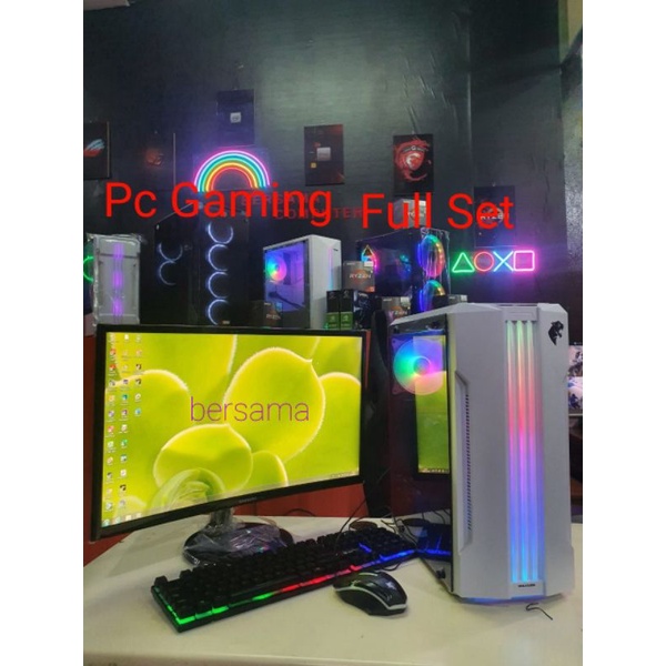 PC gaming i7 Ram 16 gb ssd 240 gb monitor 24 Curved Samsung  siap pakai