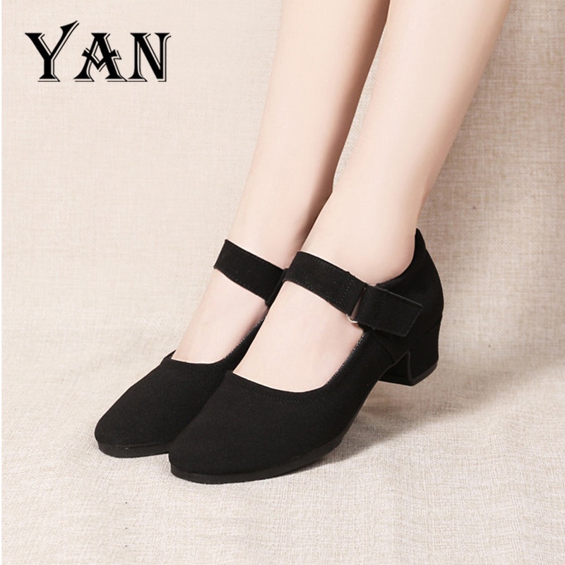 YAN Sepatu Dansa Wanita Hak 4 CM  Sepatu Dansa/ Line Dance Terbaru Santai Sepatu Wanita