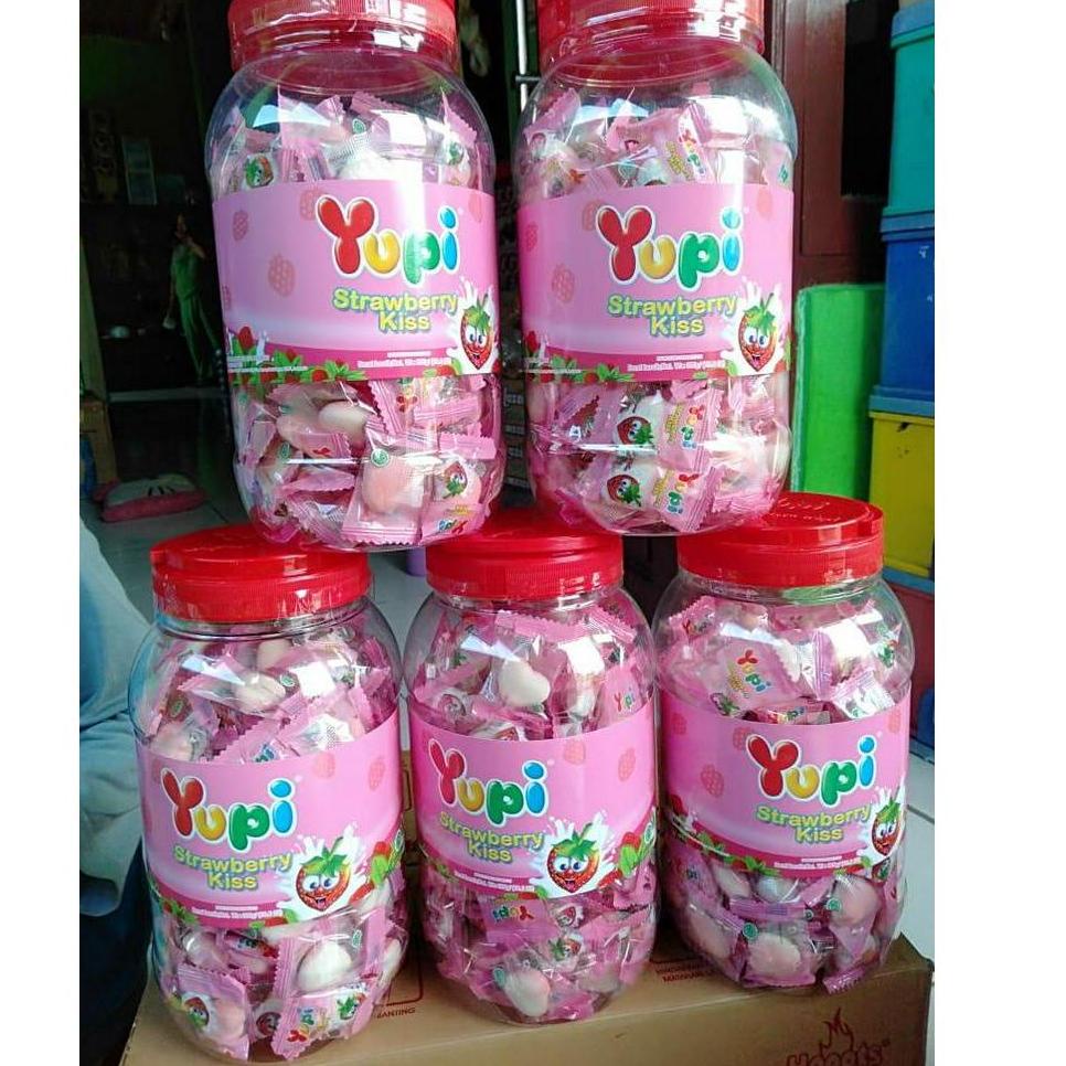 

Discount Today Permen Yupi Stroberi Kiss 1Dus isi 6 Toples - Lapak Dhevka serbuuu !