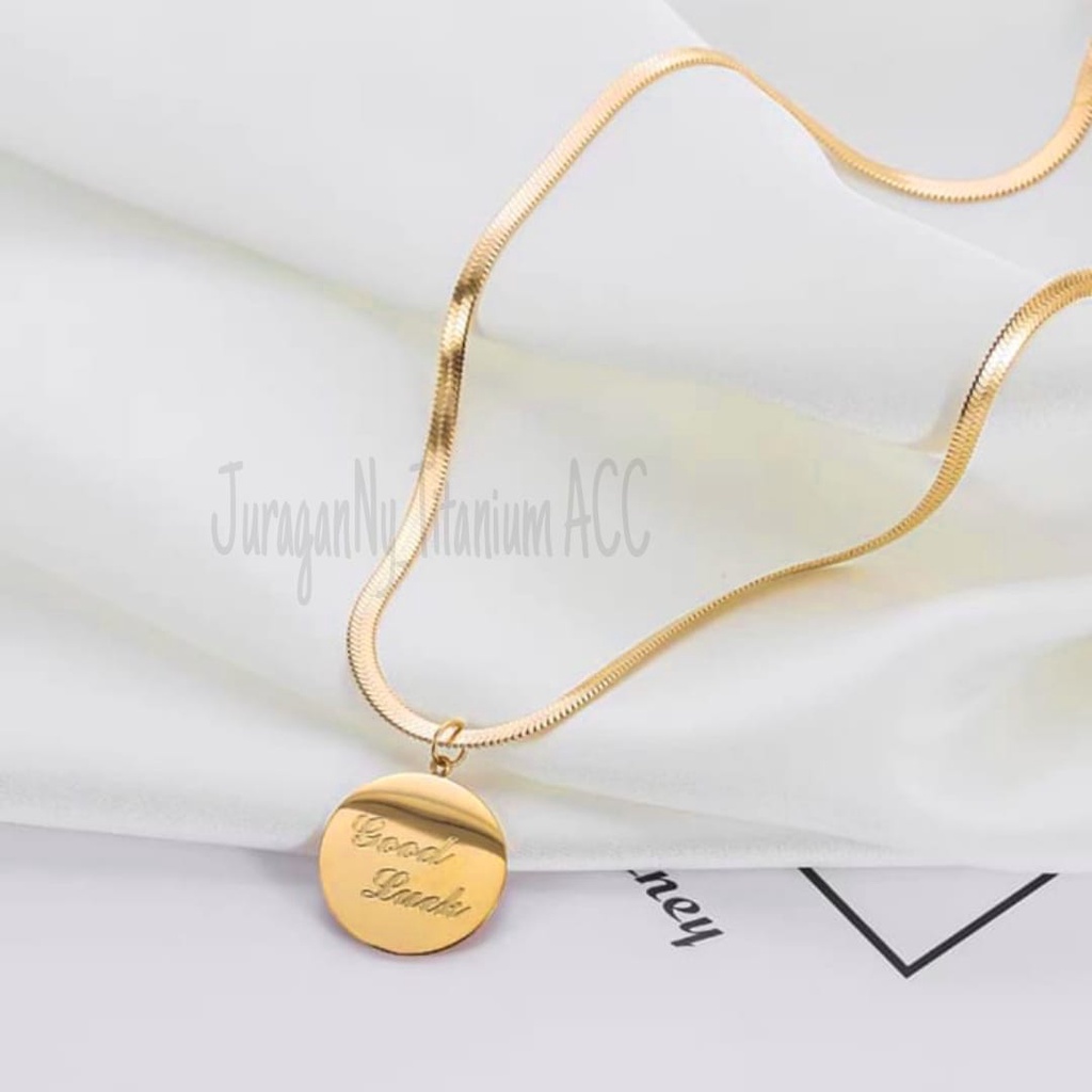 KALUNG TITANIUM LIONTIN BULAT MEWAH ANTI KARAT&amp;ANTI LUNTUR