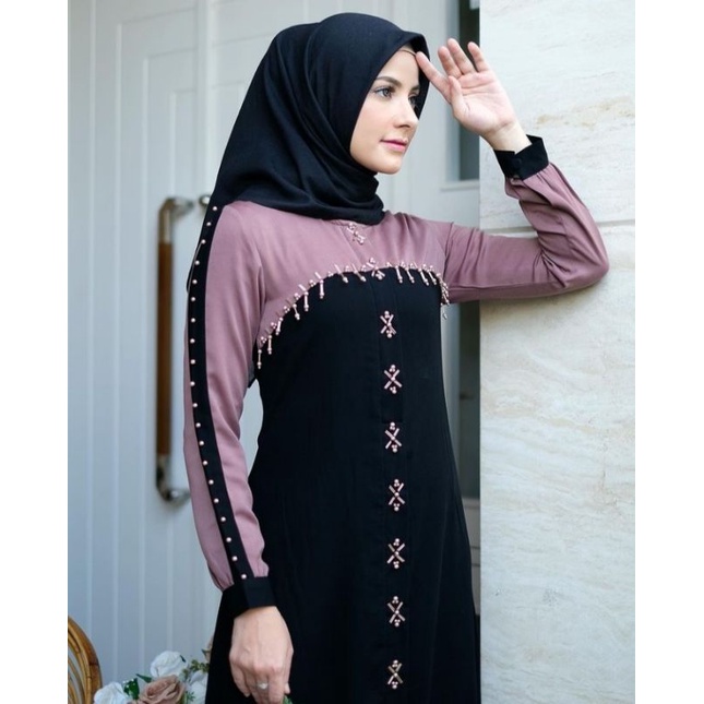 Javina Alika Dress size S warna Hitam