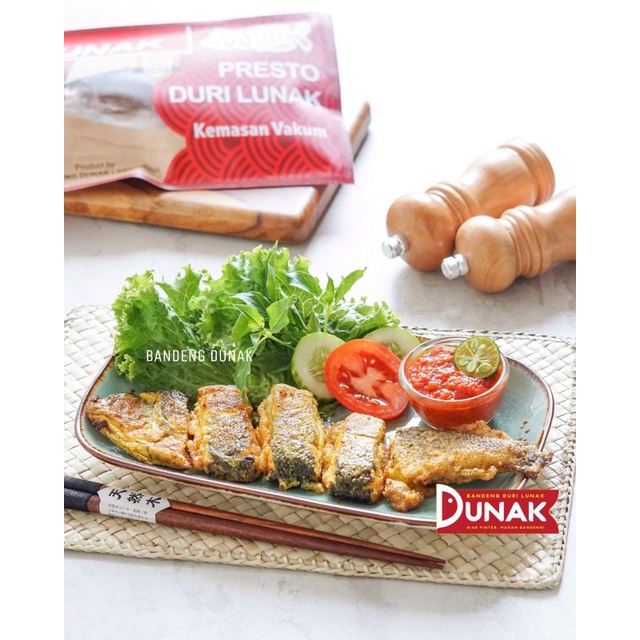 

Bandeng Presto Dunak isi 1 ekor Frozen kemasan vacuum