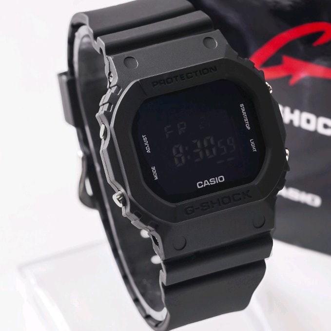 Promo Bulan Ini JAM TANGAN GSHOCK CASIO DW 5700 BULAT DAN SEGI FULL HITAM BULAT FULL HITAM SEGI .,.,