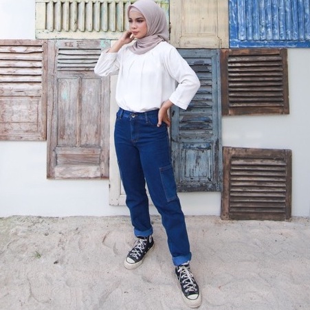 HOPYLOVY - Celana Boyfriend Jeans Wanita Kantong Samping Cargo Amaia