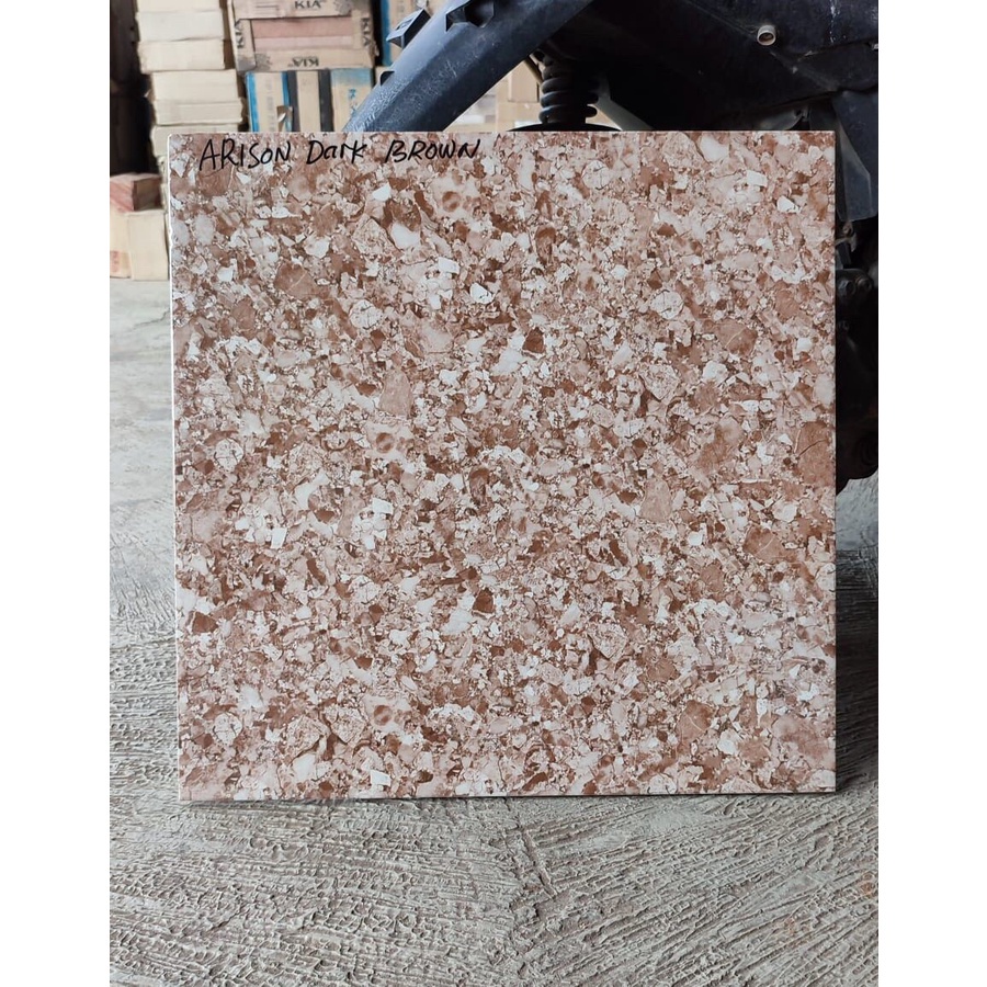 KERAMIK LANTAI 50x50 ARISON DARK BROWN / IKEMA / GLOSSY