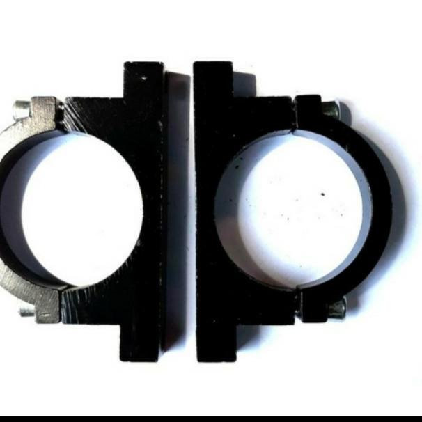 Breket Klem Kleman Spakbor depan matic - Silver