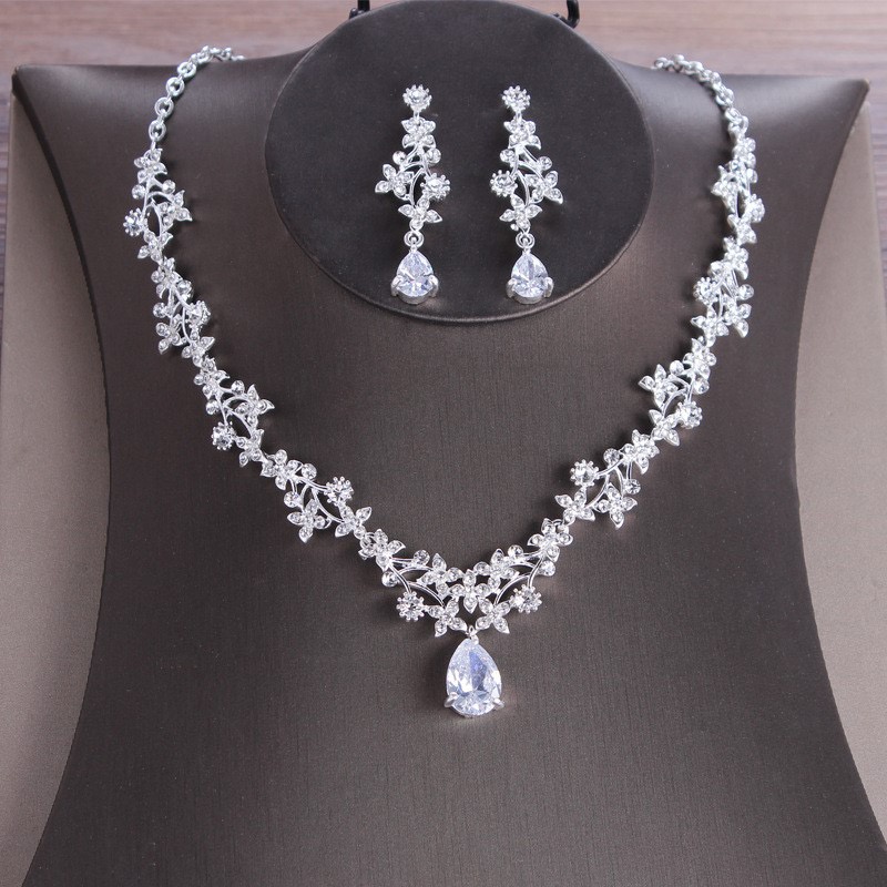 Exquisite Zircon Necklace Ear Clip/Earring Set Forest Series Necklace Bride Jewelry Wedding Evening Dress Accessories