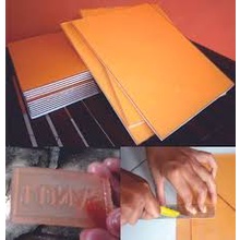 

Karet Stempel Kayu Runaflex 1 Pelano