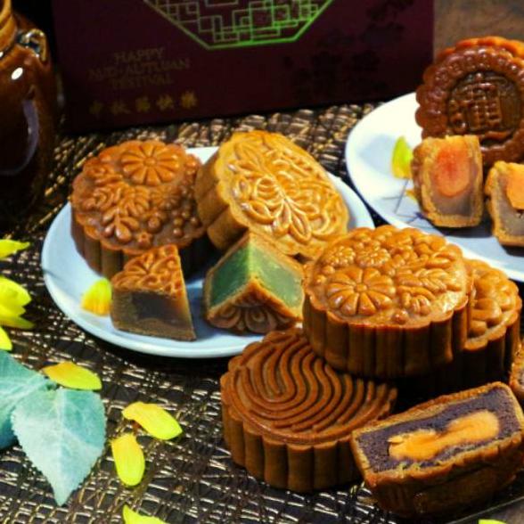 

Terjangkau! Mooncake Moon cake Kue Bulan Halal 지