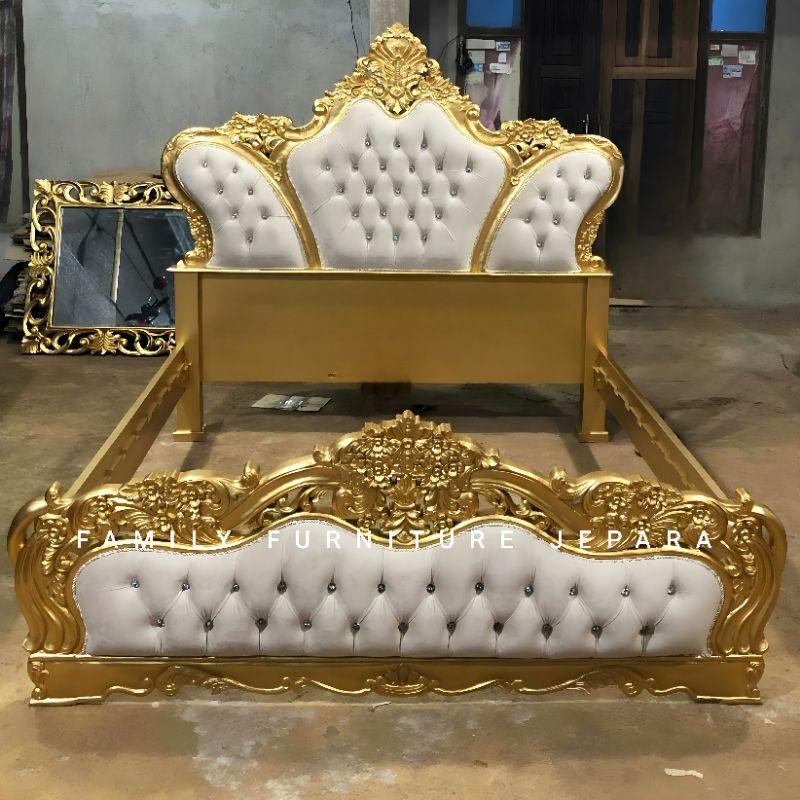 tempat tidur ukir mewah tempat tidur luxury Jepara dipan tempat tidur mewah