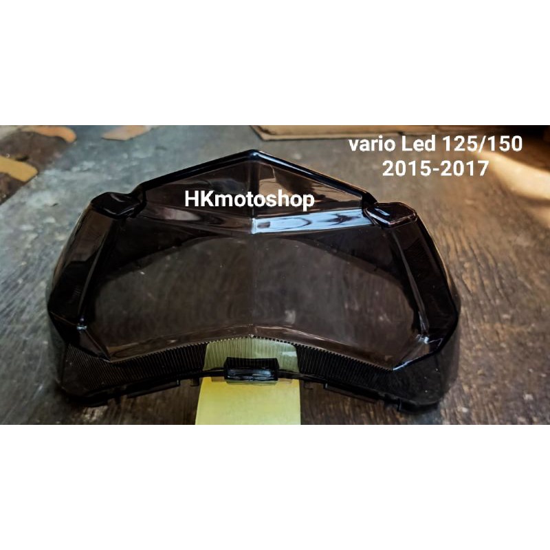 mika lampu belakang vario led 125/150 old