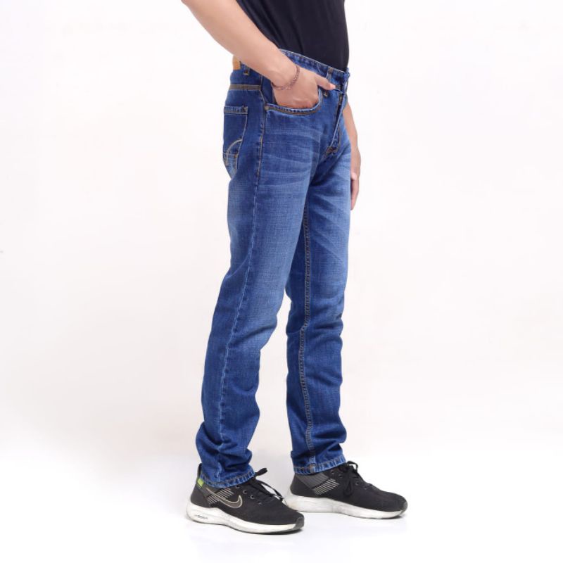 Celana Jeans Cardinal Louis Marteen Vintage Paris Reguler fit