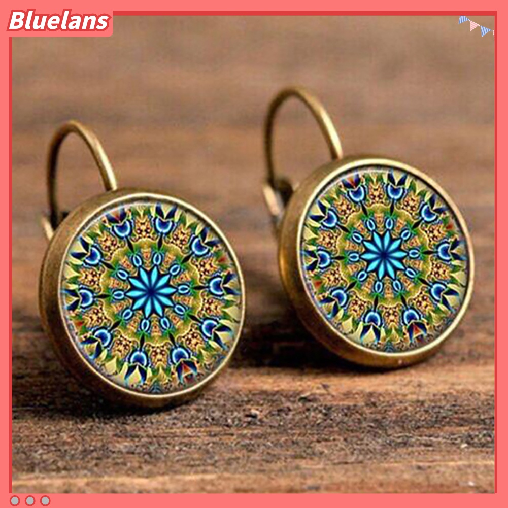Anting Liontin Bentuk Bulat Motif Bunga Gaya Vintage Untuk Wanita