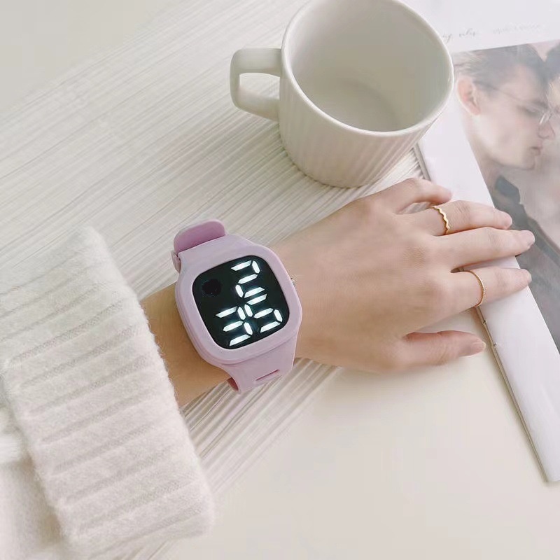 ( Beli 1 Gratis 1 ) Jam Tangan Anti Air Digital LED gaya korea Unisex