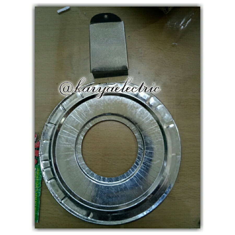 TUTUP OVEN LAPIS QUEEN RING OVEN LAPIS QUEEN 450WATT BAGIAN ATAS