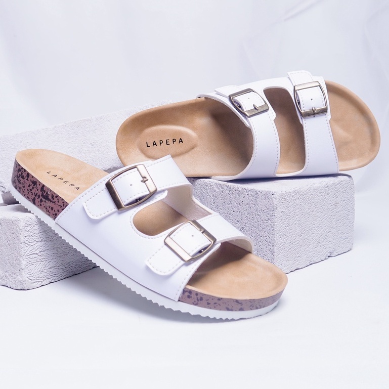 LAPEPA YUK - Sandal Wanita Casual Model Birken Sol Puyuh JINNY ALL COLOR Sendal Cewek Sol Kulit Santai Ban dua Empuk Warna Black Hitam Putih Gesper Perempuan Selop Anti Slip Premium Original Kekinian Terbaru Shoes ORI Mall Official Store